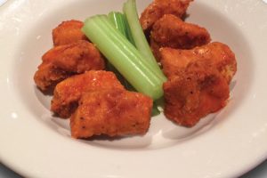 Bonless wings on a plate